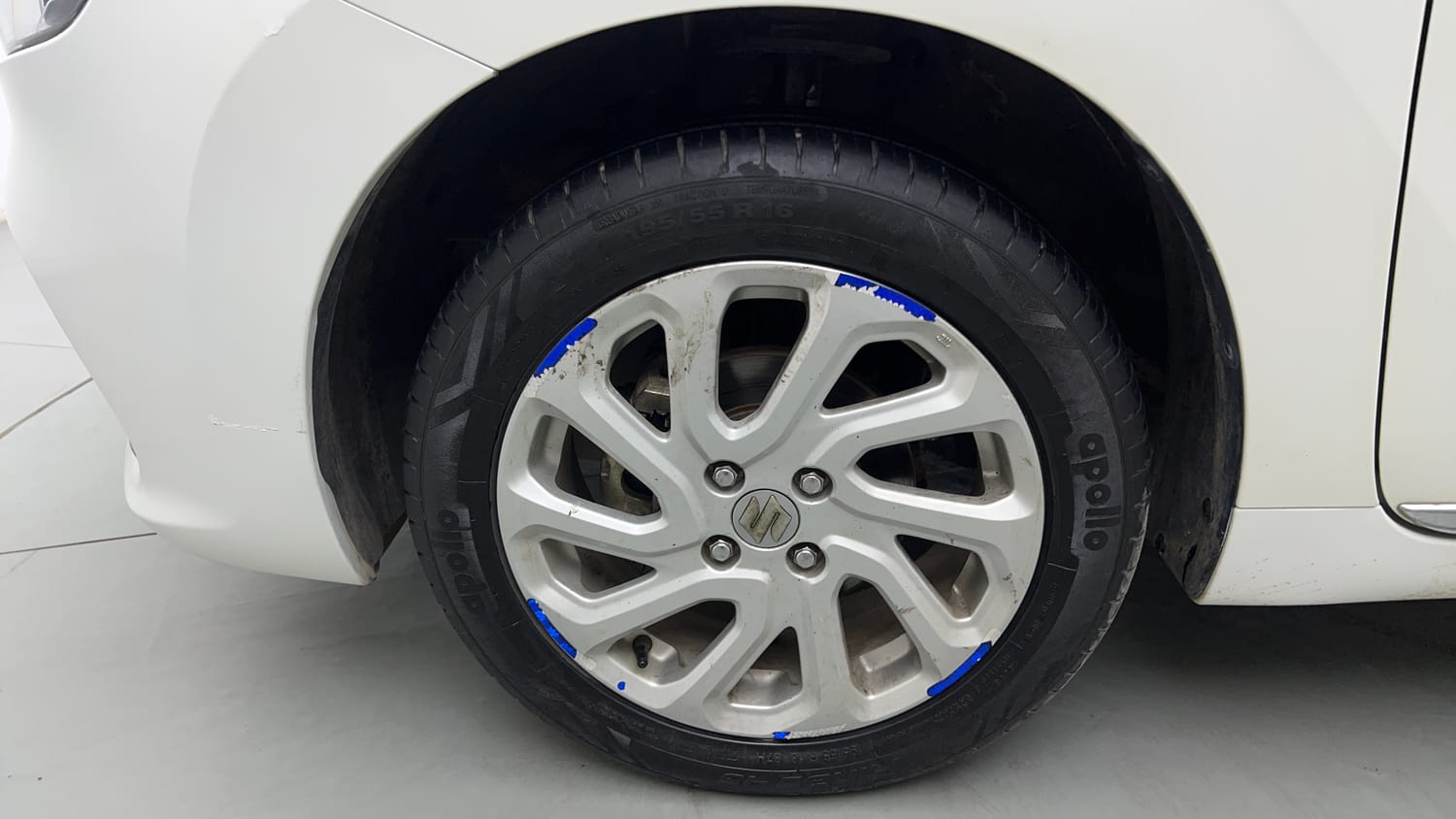 Used 2025 Maruti Suzuki Baleno Zeta MT Petrol Manual tyres LEFT FRONT TYRE RIM VIEW