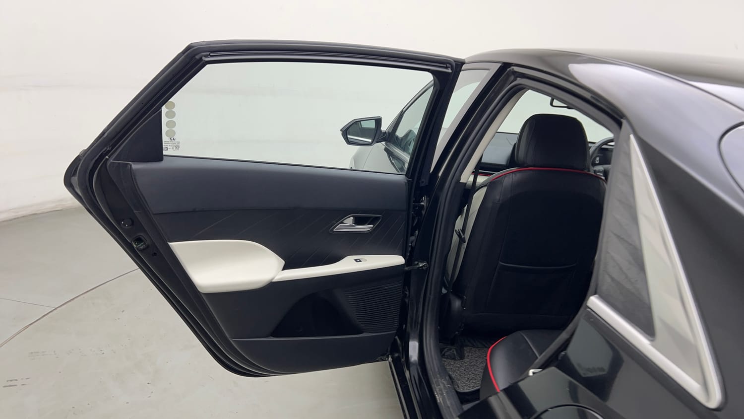 Used 2025 Hyundai Verna SX 1.5 Petrol IVT Petrol Automatic interior LEFT REAR DOOR OPEN VIEW