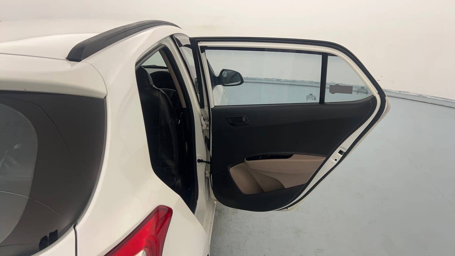 Used 2019 Hyundai Grand i10 Magna 1.2 Kappa VTVT Petrol Manual interior RIGHT REAR DOOR OPEN VIEW