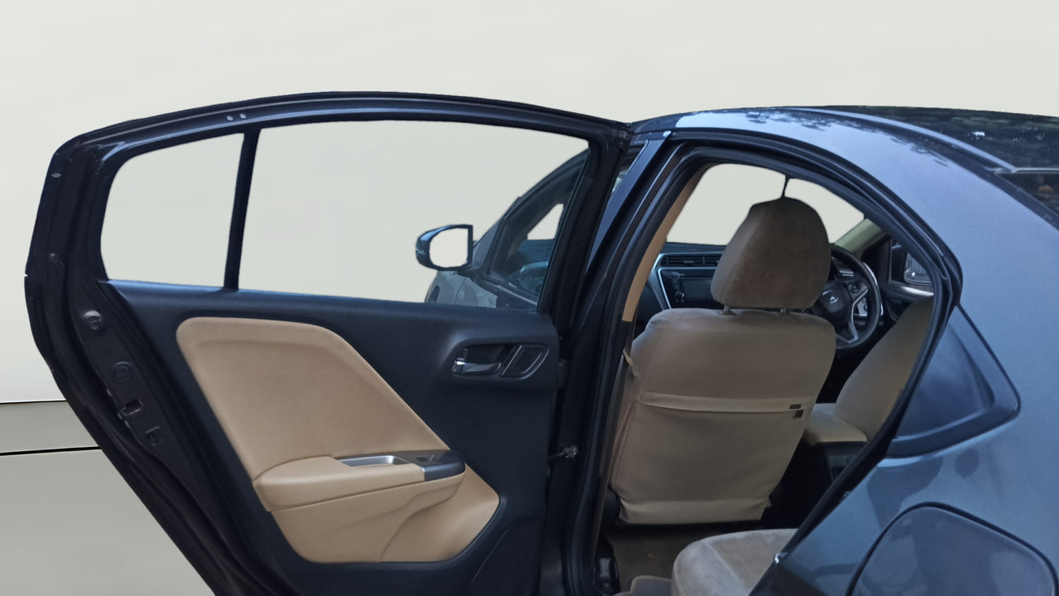 Used 2015 Honda City V Petrol Manual interior LEFT REAR DOOR OPEN VIEW