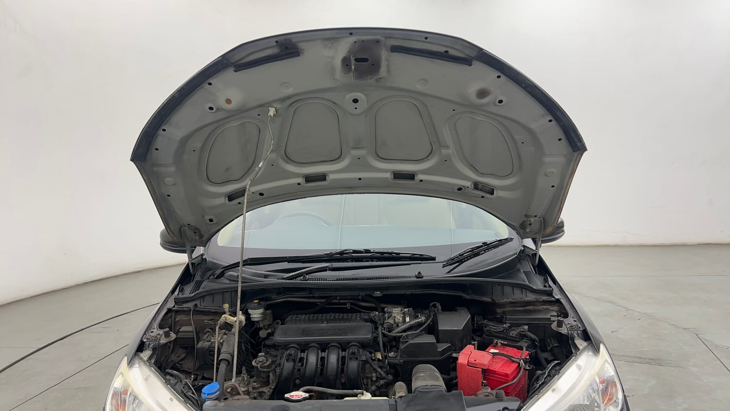 Used 2015 Honda City SV CVT Petrol Automatic engine ENGINE & BONNET OPEN FRONT VIEW