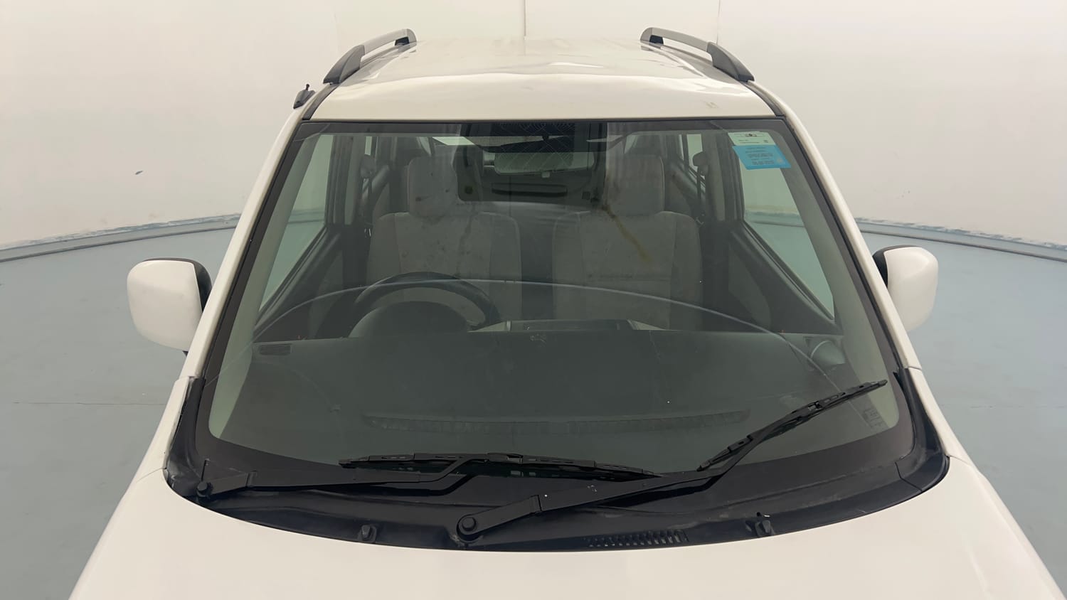 Used 2015 Maruti Suzuki Wagon R VXI Petrol Manual exterior FRONT WINDSHIELD VIEW