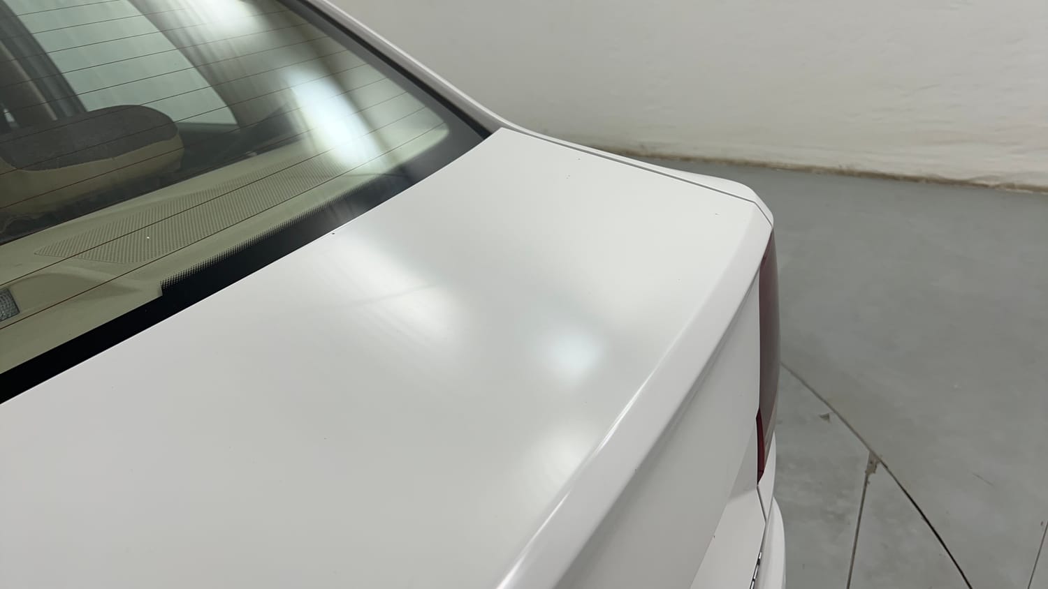 Used 2019 Volkswagen Ameo Highline Plus 1.5L AT (D)16 Alloy Diesel Automatic dents MINOR DENT