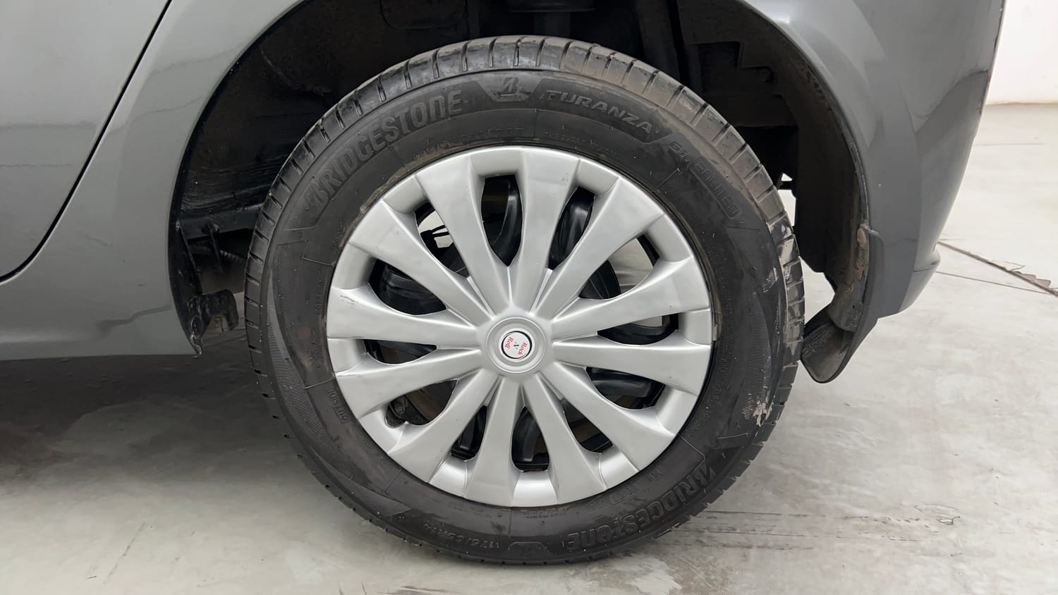 Used 2024 Tata Tiago XT Petrol Manual tyres LEFT REAR TYRE RIM VIEW