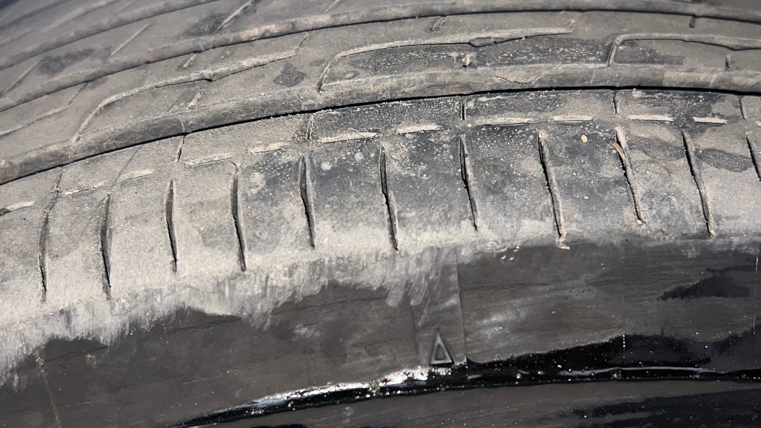 Used 2019 Maruti Suzuki Swift ZXi Plus Petrol Manual tyres RIGHT FRONT TYRE TREAD VIEW