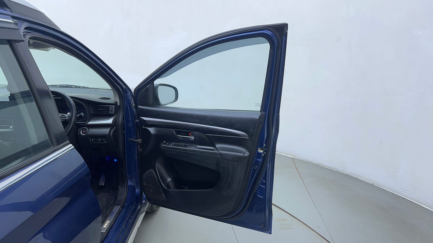 Used 2021 Maruti Suzuki XL6 Alpha AT Petrol Petrol Automatic interior RIGHT FRONT DOOR OPEN VIEW