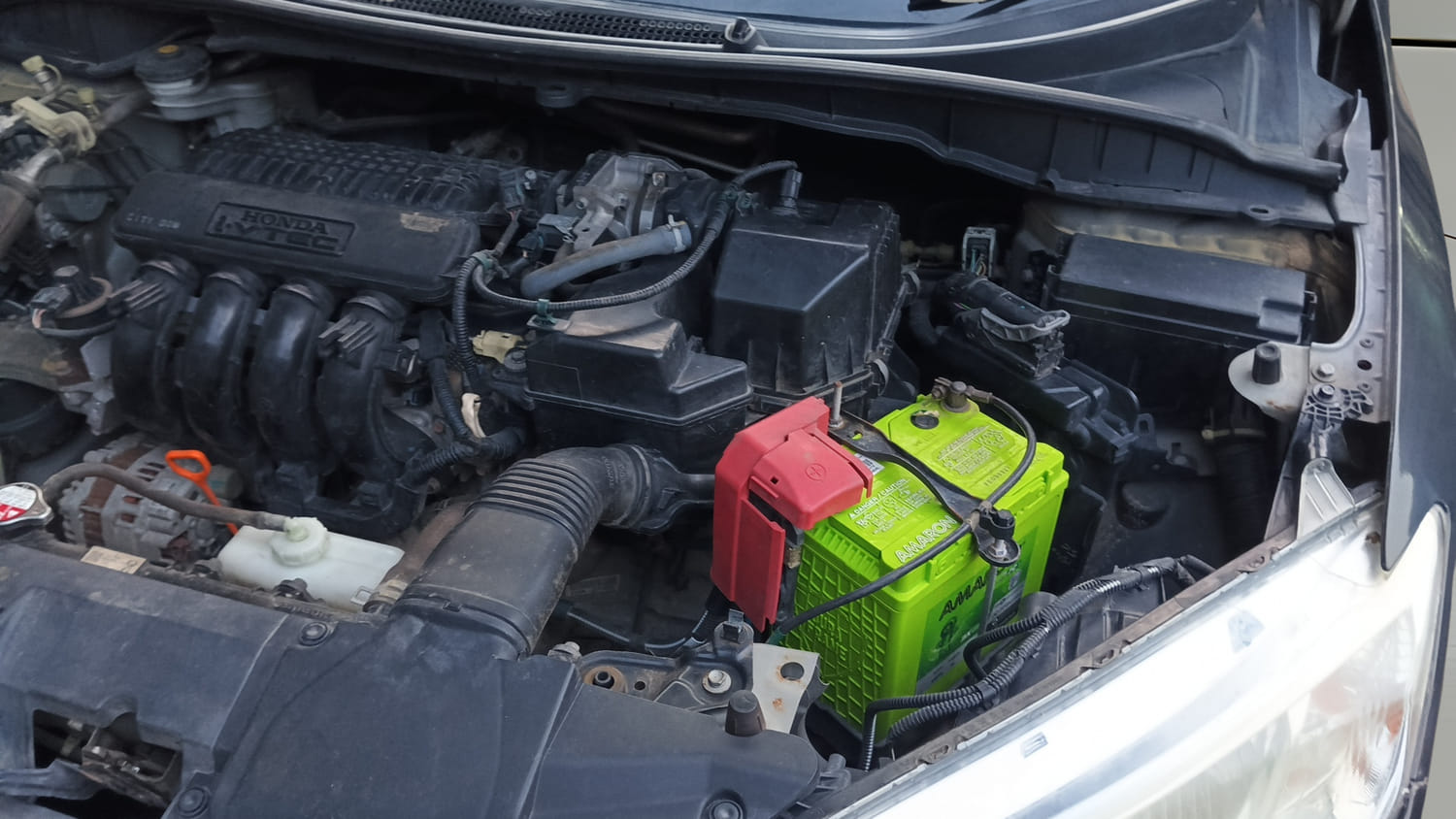 Used 2015 Honda City V Petrol Manual engine ENGINE LEFT SIDE VIEW