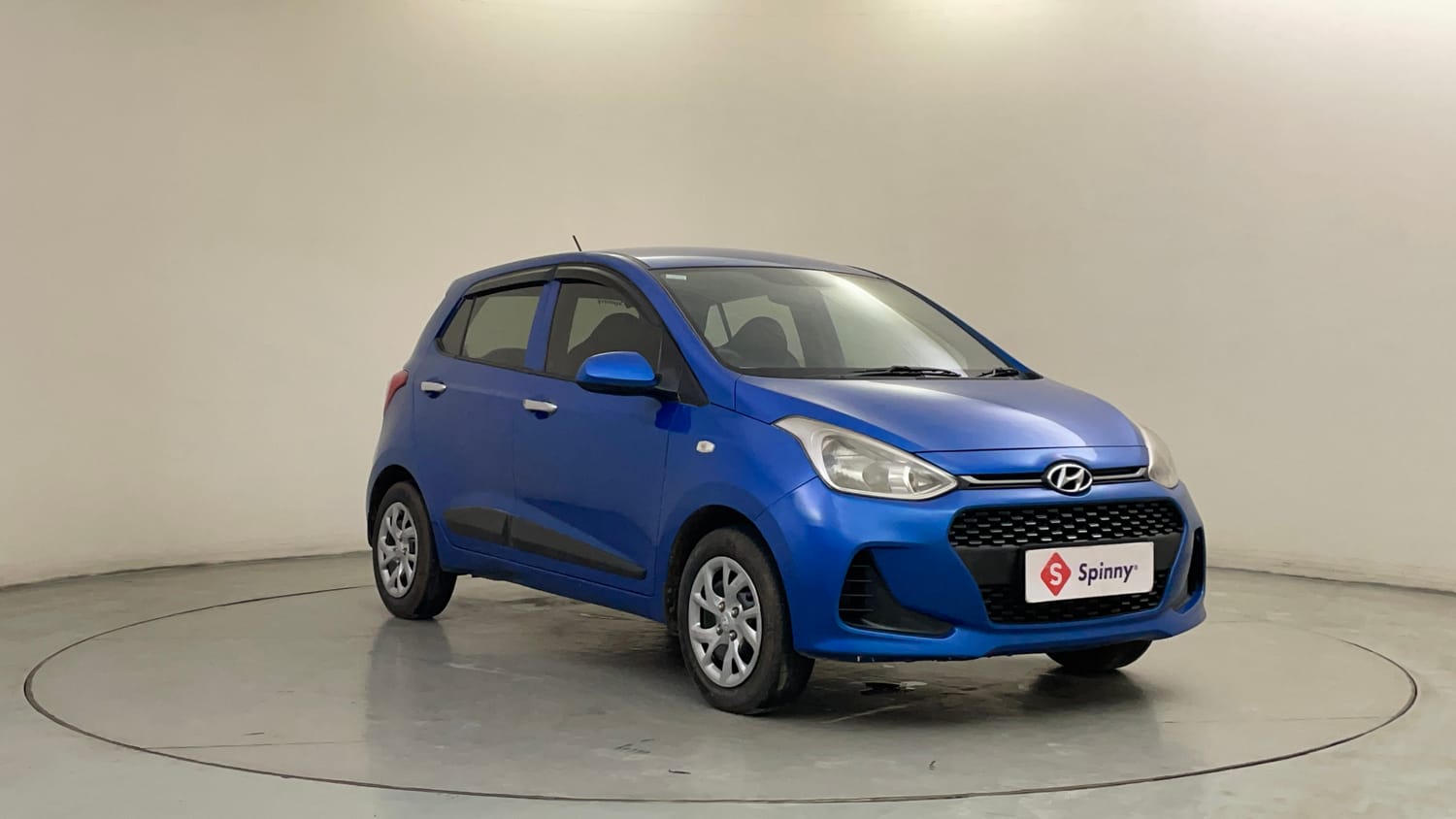 Used 2018 Hyundai Grand i10 Magna 1.2 Kappa VTVT Petrol Manual exterior RIGHT SIDE VIEW