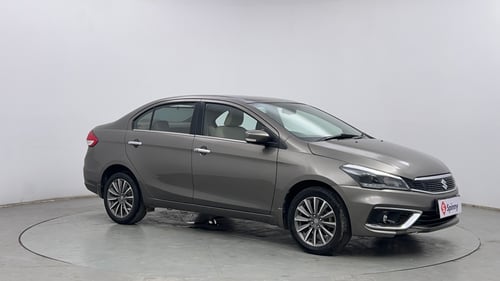 Used 2019 Maruti Suzuki Ciaz Alpha Hybrid 1.5 Petrol Manual exterior RIGHT FRONT CORNER VIEW