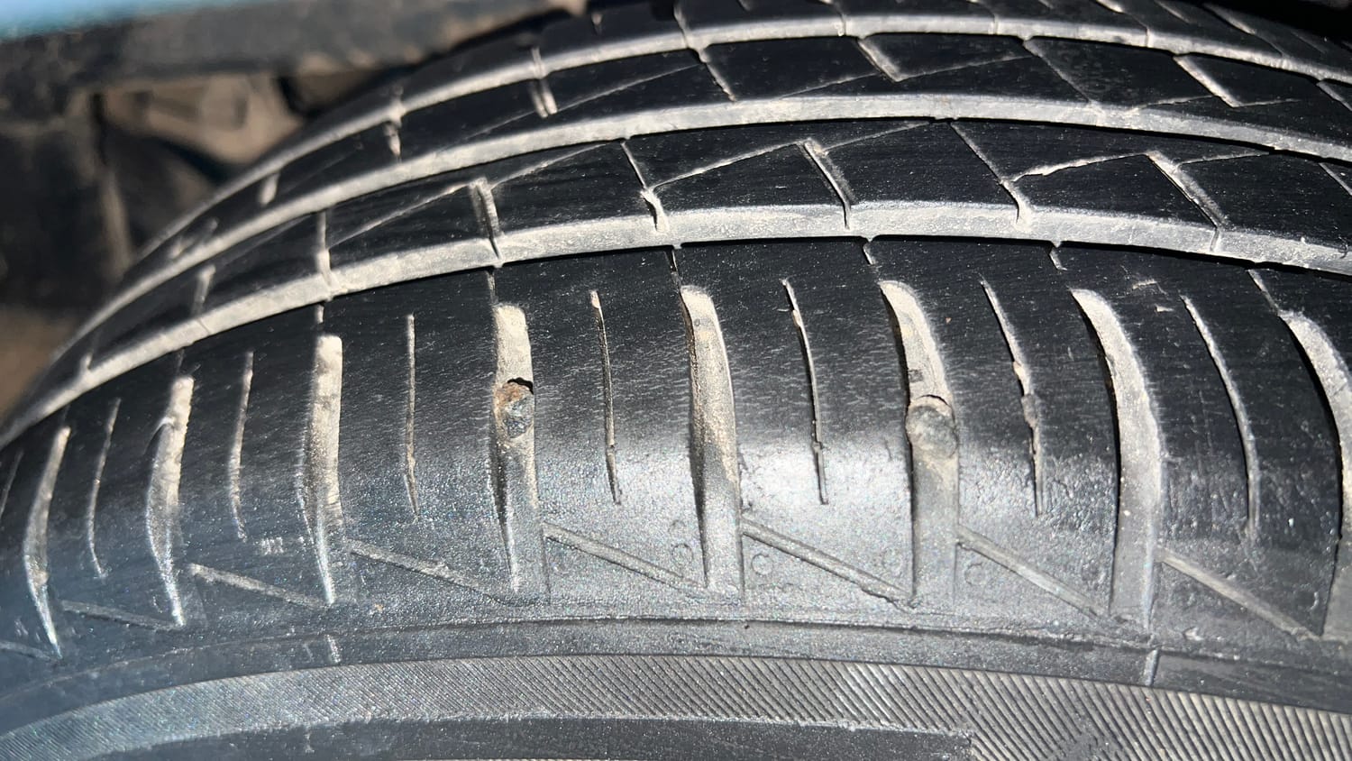 Used 2021 Hyundai Grand i10 Nios Magna 1.2 Kappa VTVT Petrol Manual tyres LEFT REAR TYRE TREAD VIEW