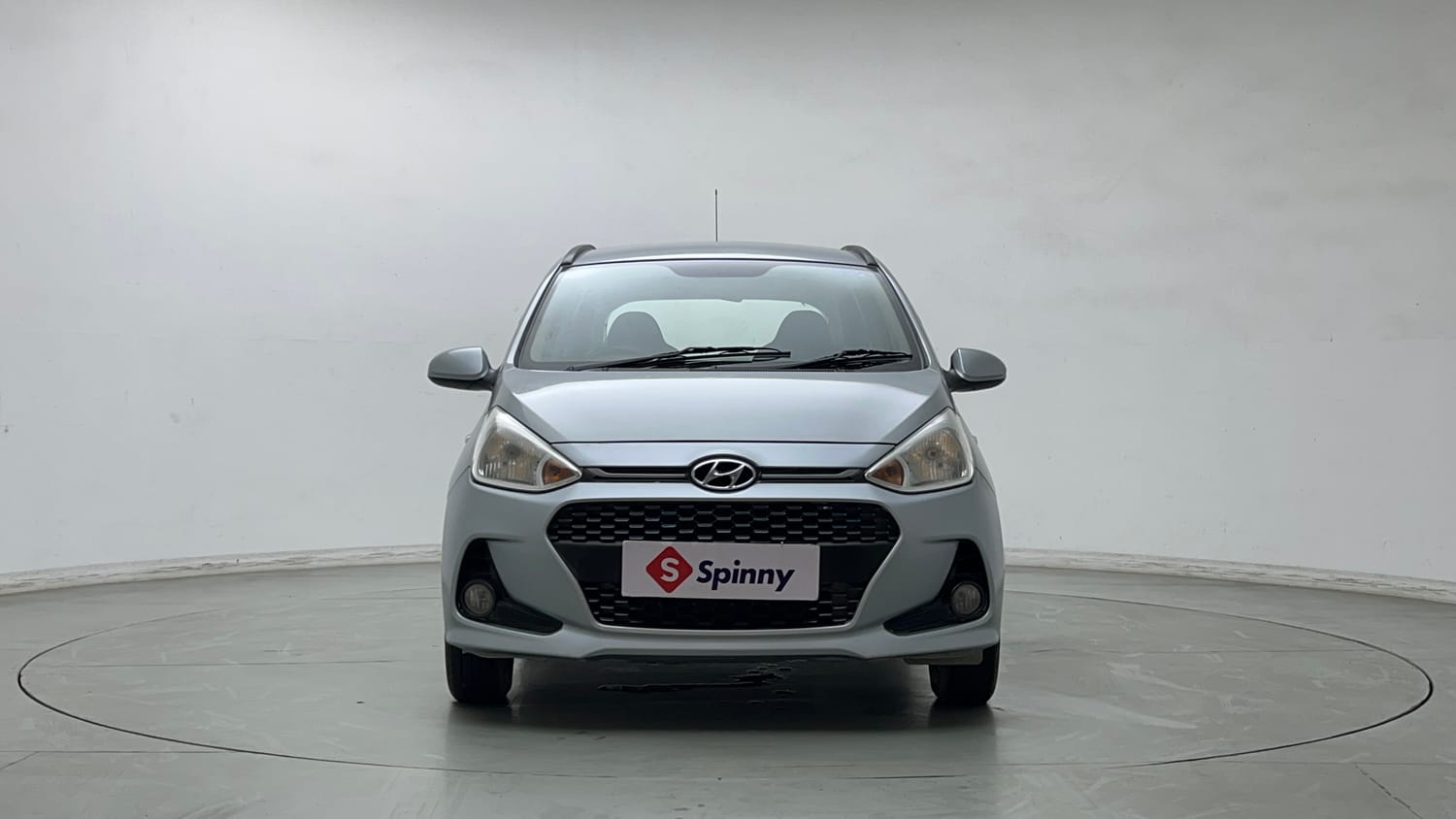 Used 2019 Hyundai Grand i10 Magna 1.2 Kappa VTVT CNG (outside fitted) Cng Manual exterior FRONT VIEW