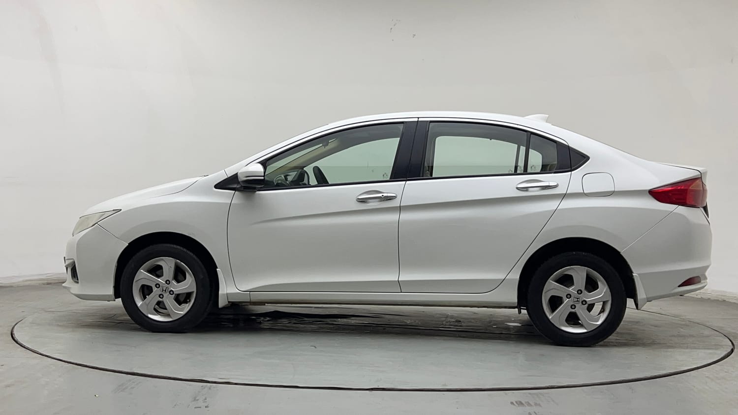 Used 2016 Honda City VX CVT Petrol Automatic exterior LEFT SIDE VIEW