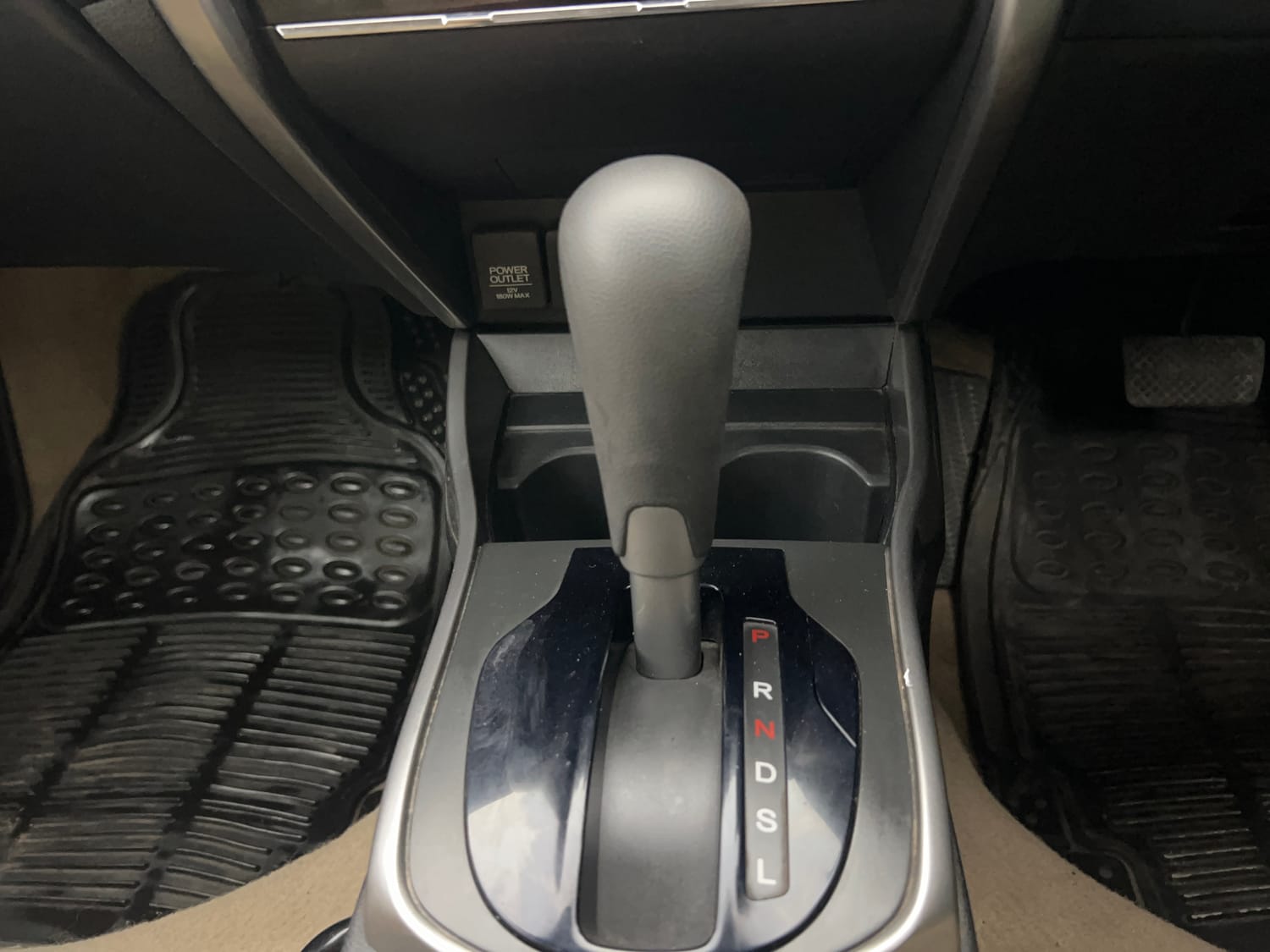 Used 2015 Honda City SV CVT Petrol Automatic interior GEAR  KNOB VIEW