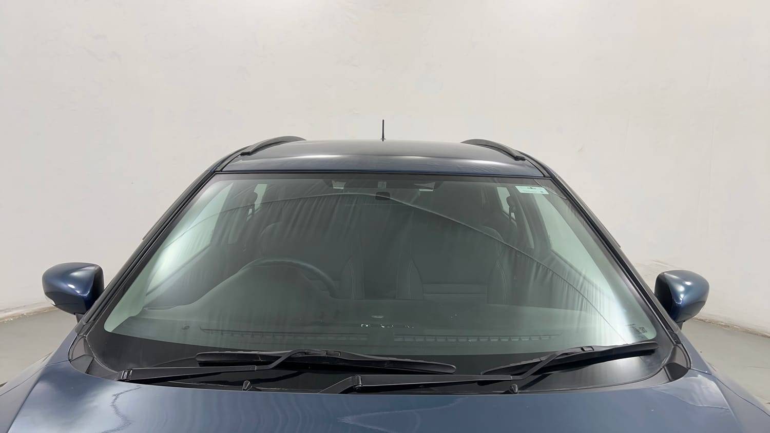 Used 2017 Maruti Suzuki Baleno Delta 1.2 Petrol Manual exterior FRONT WINDSHIELD VIEW