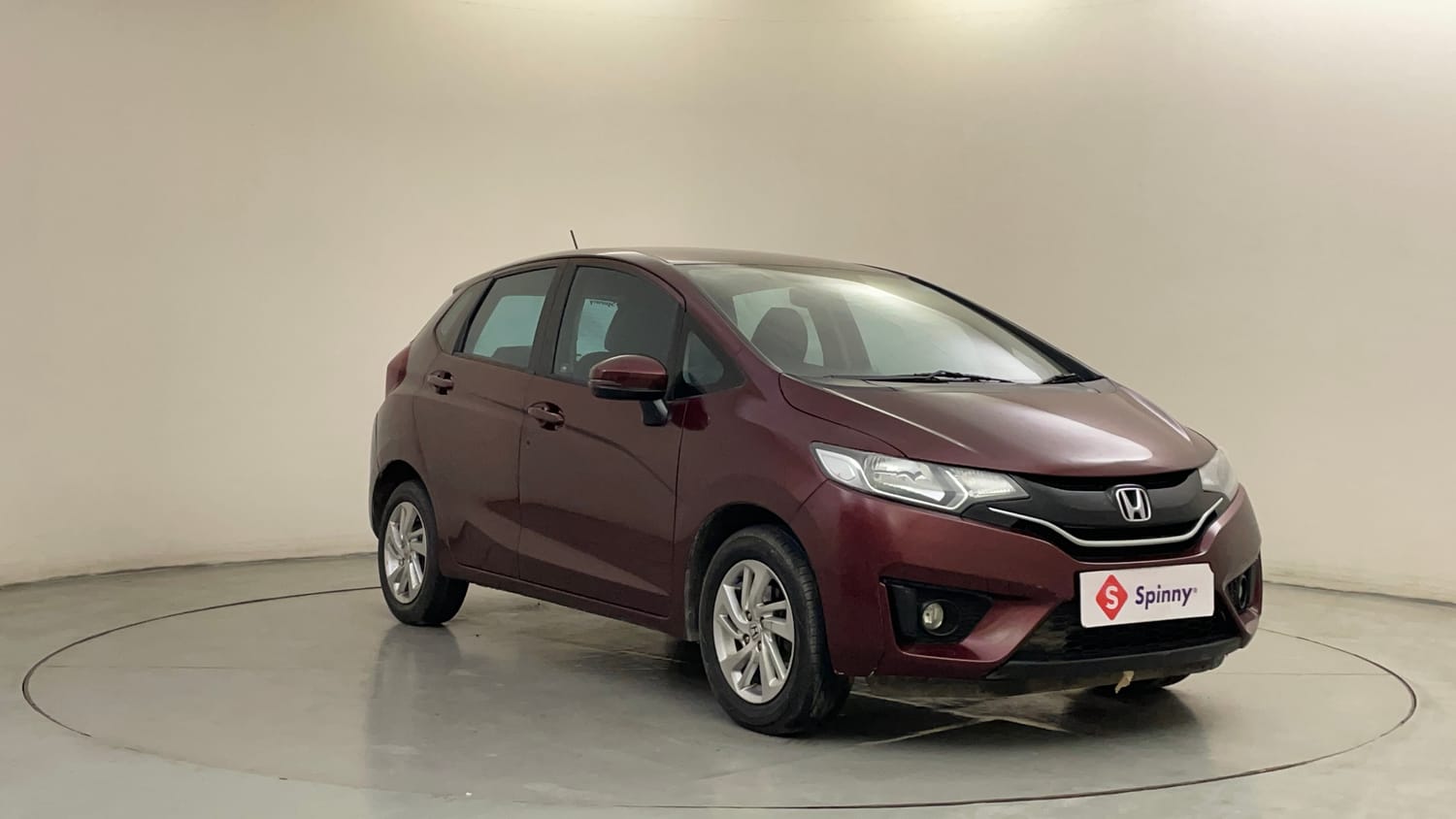 Used 2018 Honda Jazz V AT Petrol Petrol Automatic exterior RIGHT FRONT CORNER VIEW