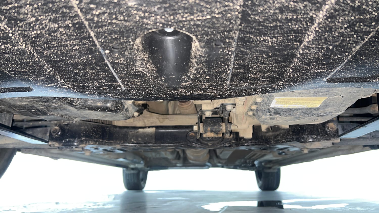 Used 2023 Hyundai i20 Sportz 1.2 IVT Petrol Automatic extra FRONT LEFT UNDERBODY VIEW