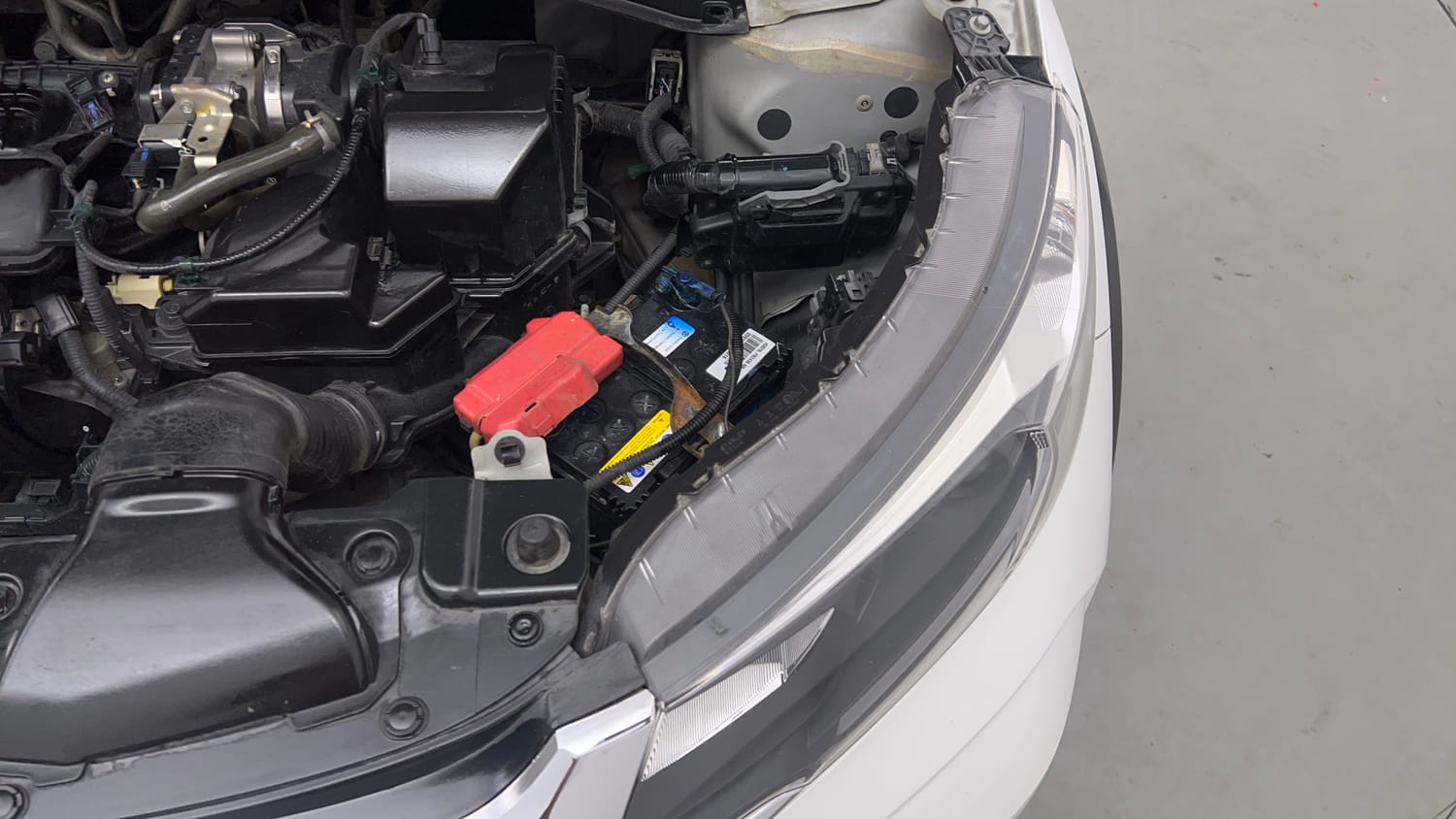 Used 2019 Honda BR-V V Petrol Petrol Manual engine ENGINE LEFT SIDE VIEW
