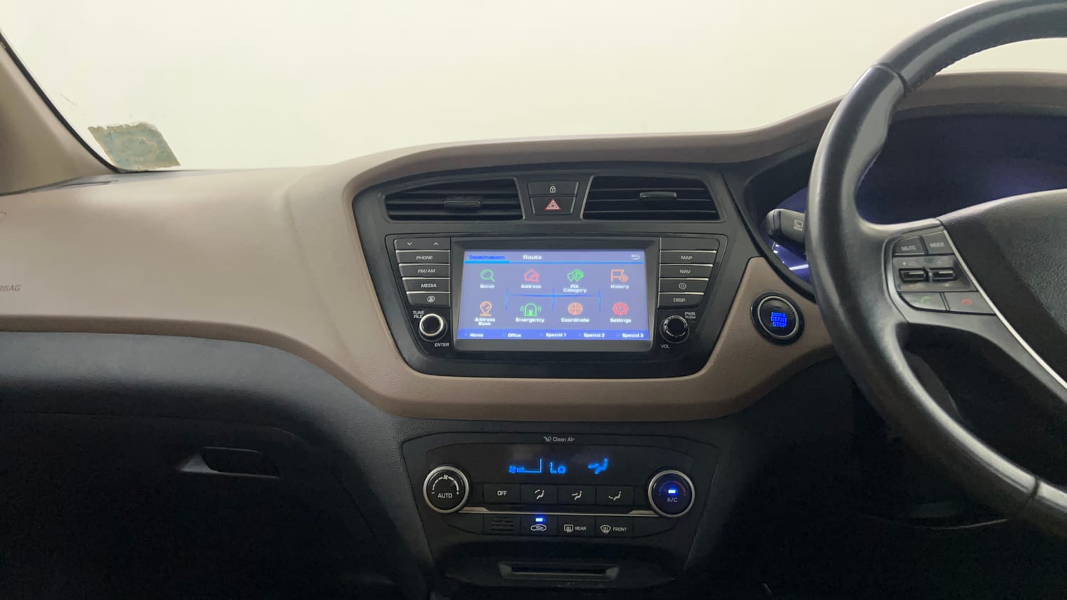 Used 2018 Hyundai Elite i20 Asta 1.2 (O) Petrol Manual interior MUSIC SYSTEM & AC CONTROL VIEW