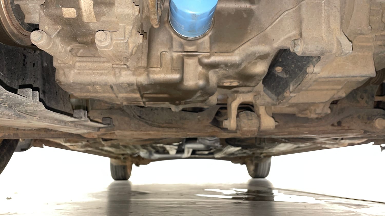 Used 2018 Honda Amaze 1.2 VX MT Petrol Petrol Manual extra FRONT LEFT UNDERBODY VIEW