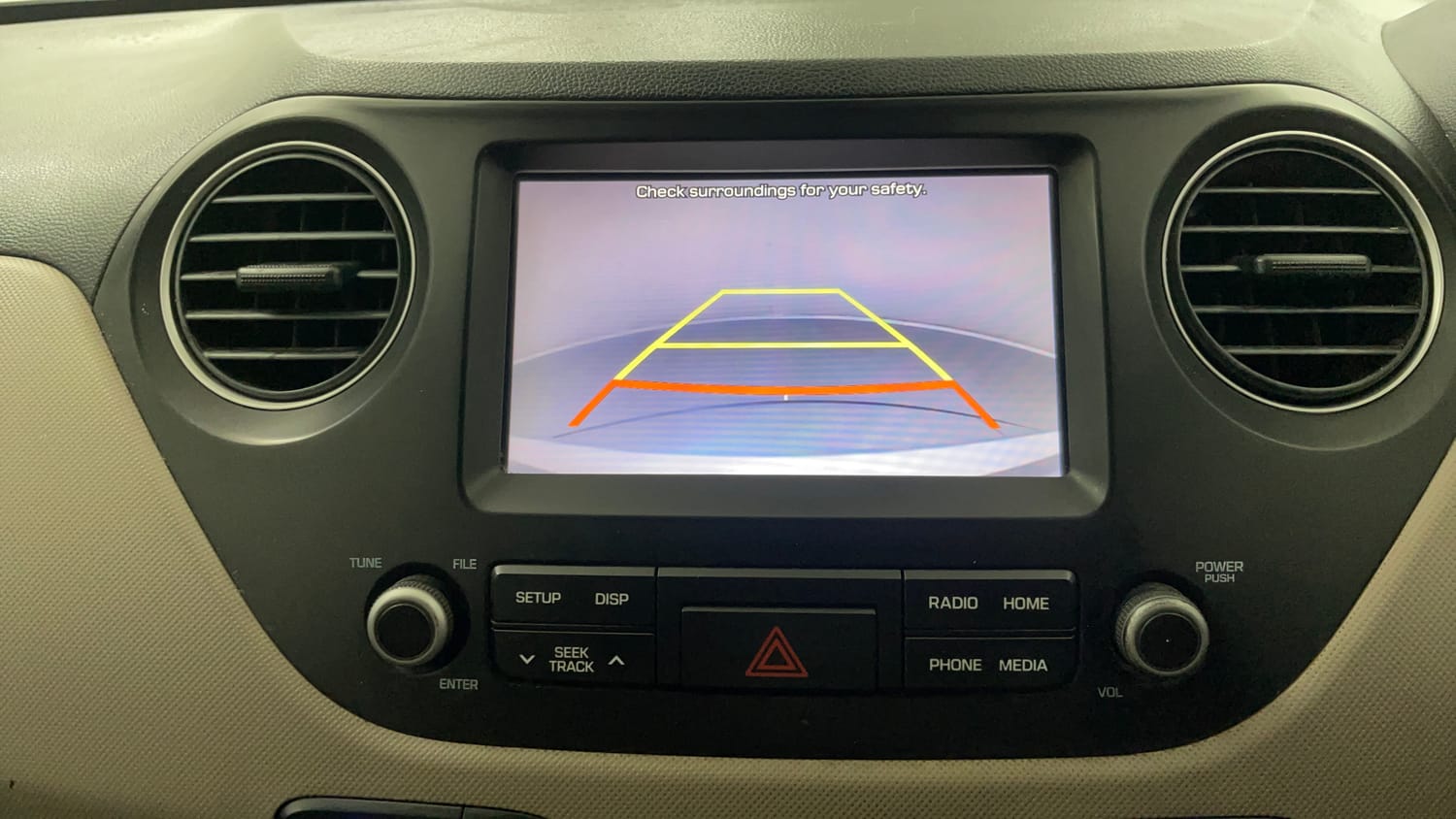 Used 2018 Hyundai Grand i10 Sportz 1.2 Kappa VTVT Petrol Manual top_features Rear camera