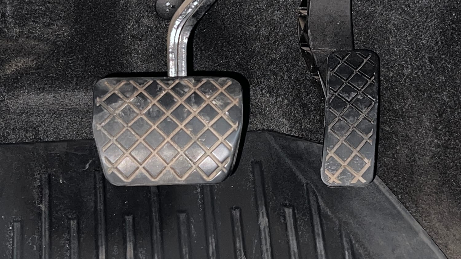 Used 2024 Volkswagen Virtus Topline 1.0 TSI AT Petrol Automatic interior PEDALS VIEW