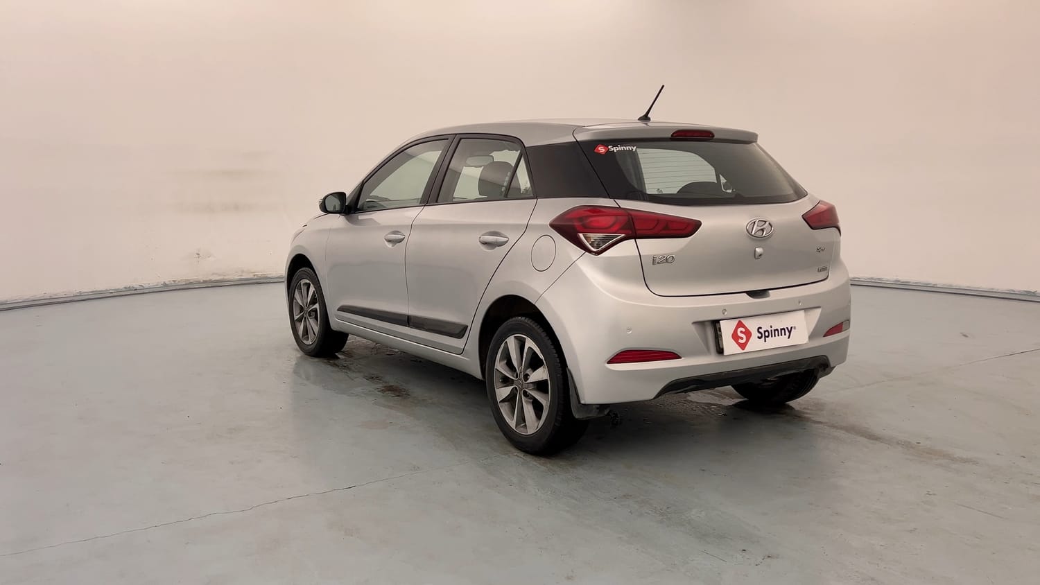 Used 2014 Hyundai Elite i20 Sportz 1.2 Petrol Manual exterior LEFT REAR CORNER VIEW