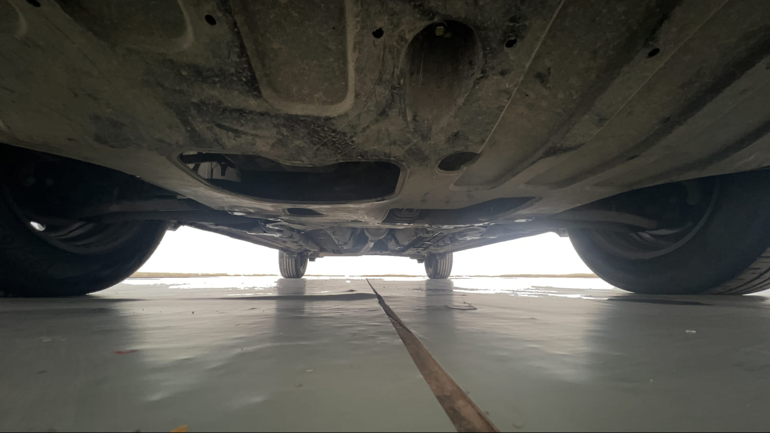 Used 2022 Hyundai Venue S Plus 1.2 Petrol Petrol Manual extra FRONT LEFT UNDERBODY VIEW