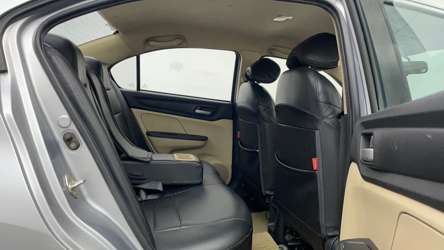 Used 2018 Honda Amaze 1.2 VX MT Petrol Petrol Manual interior RIGHT SIDE REAR DOOR CABIN VIEW