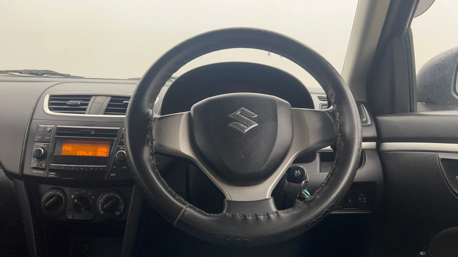 Used 2015 Maruti Suzuki Swift VXi Petrol Manual interior STEERING VIEW