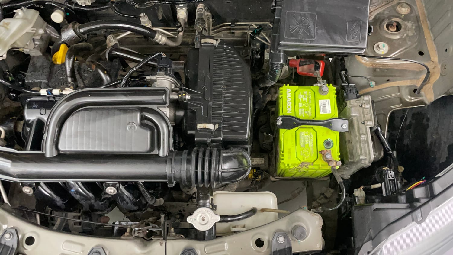 Used 2021 Renault Kwid RXT 1.0 AMT (O) Petrol Automatic engine ENGINE LEFT SIDE VIEW