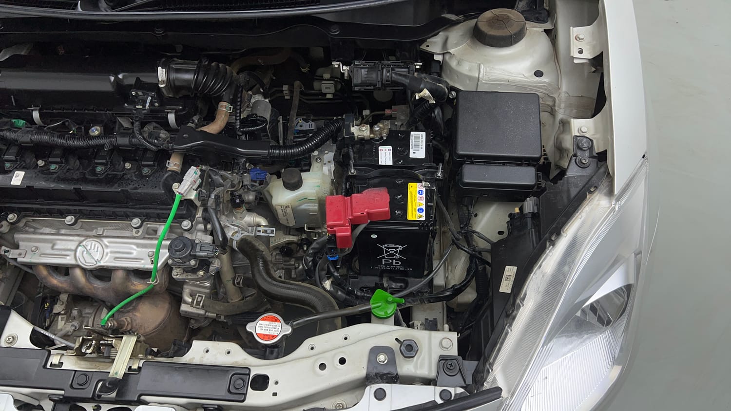 Used 2022 Maruti Suzuki Swift VXi AMT Petrol Automatic engine ENGINE LEFT SIDE VIEW
