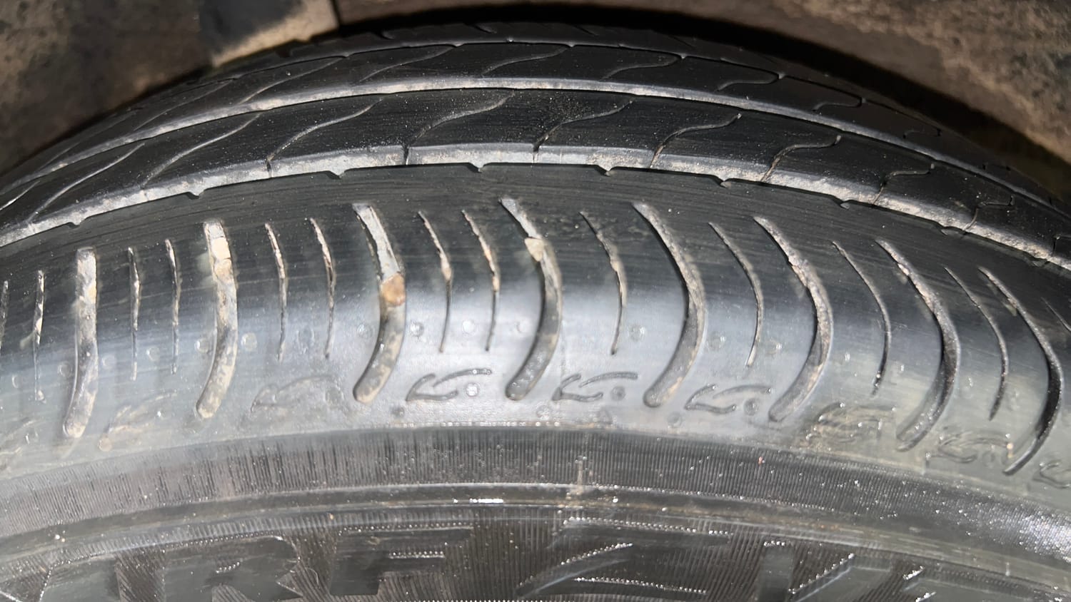 Used 2025 honda Amaze 2nd Generation VX 1.2 Petrol CVT Petrol Automatic tyres RIGHT REAR TYRE TREAD VIEW