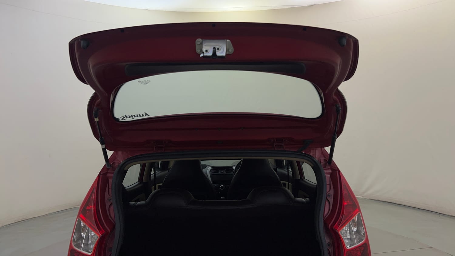 Used 2016 Hyundai Eon Era Petrol Manual interior DICKY DOOR OPEN VIEW