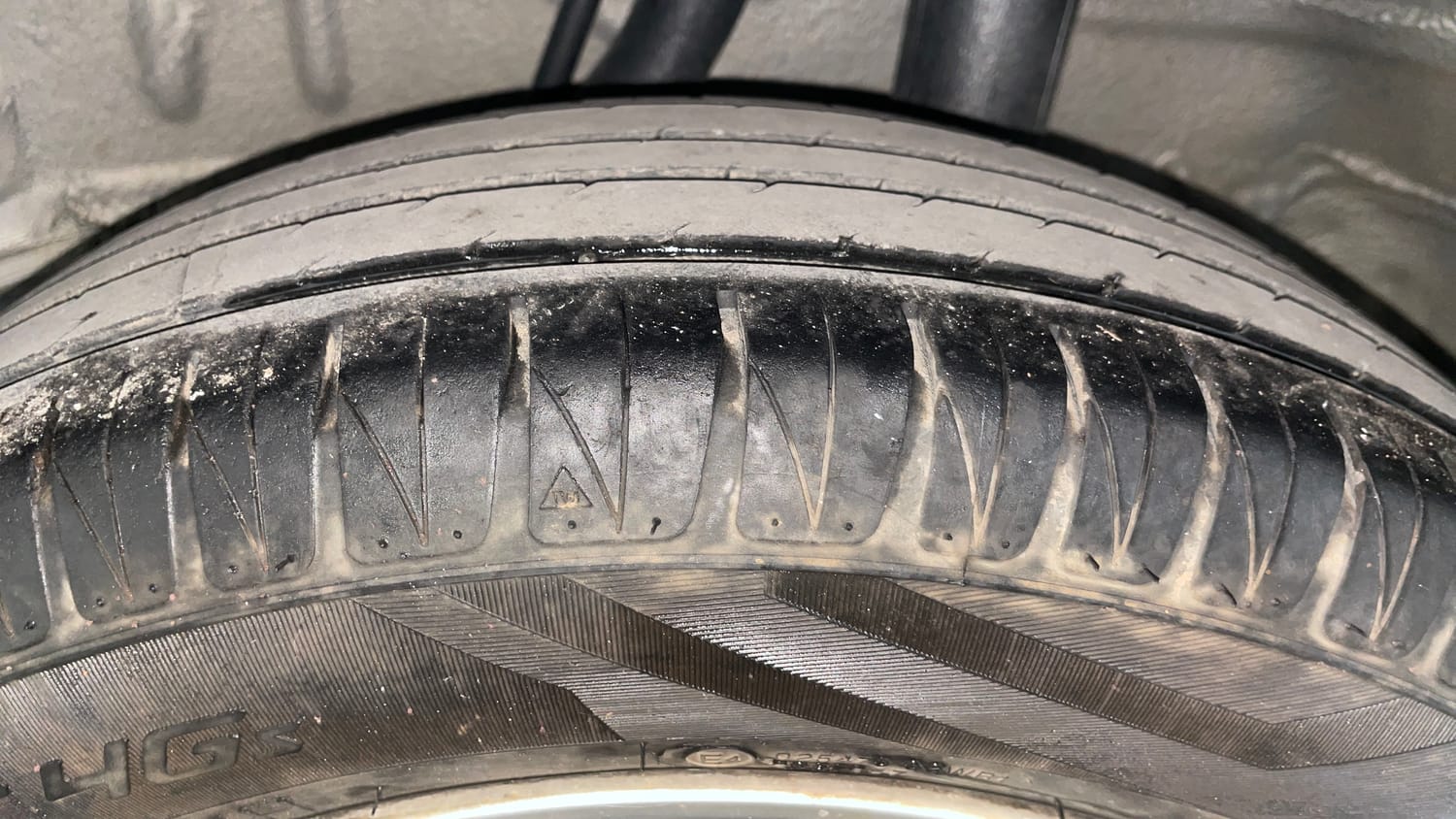 Used 2018 Honda Amaze 1.2 VX MT Petrol Petrol Manual tyres LEFT REAR TYRE TREAD VIEW