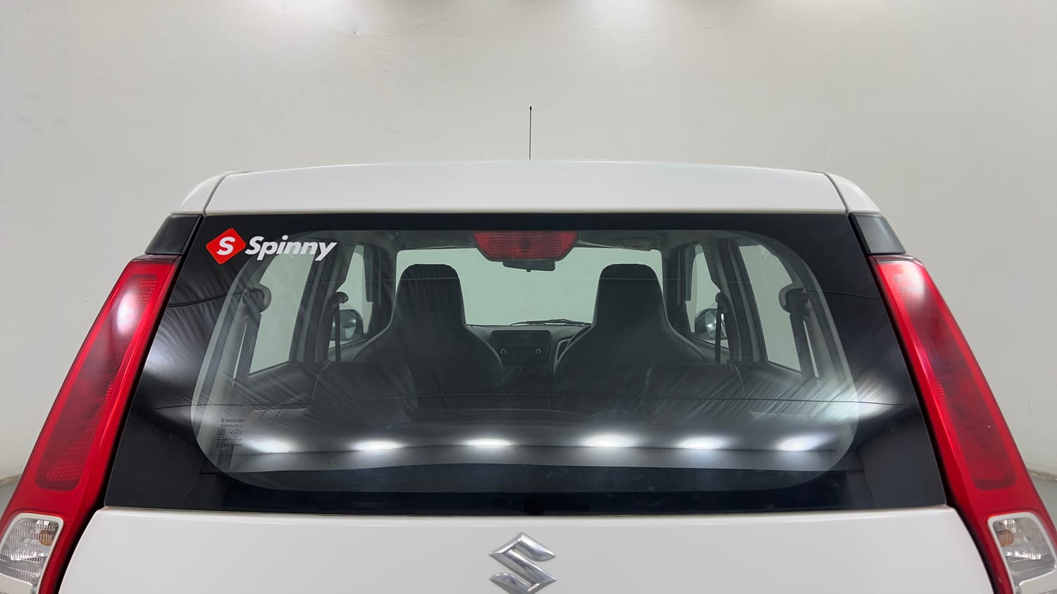 Used 2019 Maruti Suzuki Wagon R 1.0 VXI AMT Petrol Automatic exterior BACK WINDSHIELD VIEW