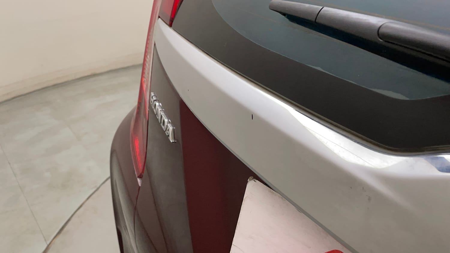 Used 2018 Honda Jazz V AT Petrol Petrol Automatic dents MINOR SCRATCH