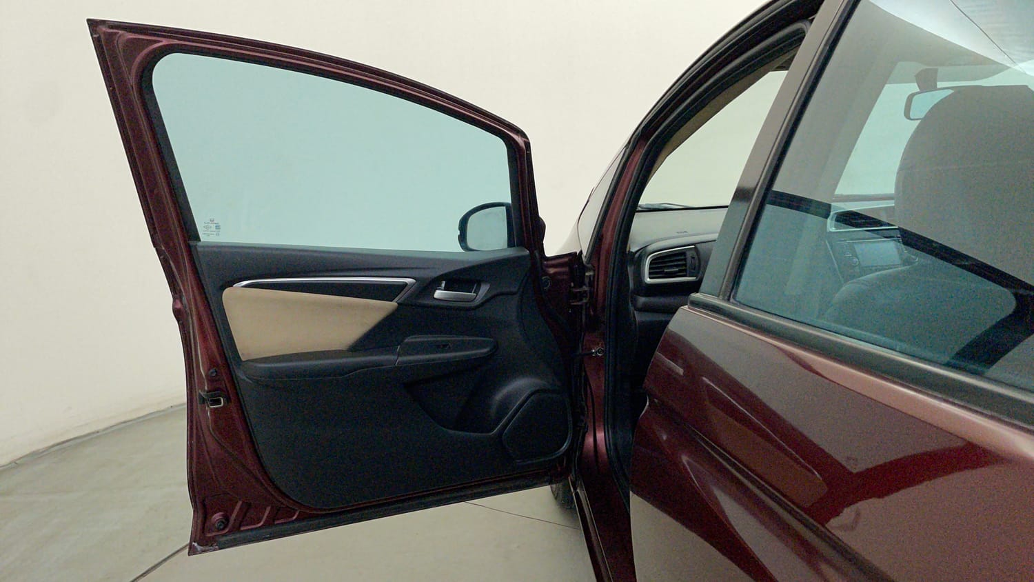 Used 2018 Honda Jazz V AT Petrol Petrol Automatic interior LEFT FRONT DOOR OPEN VIEW