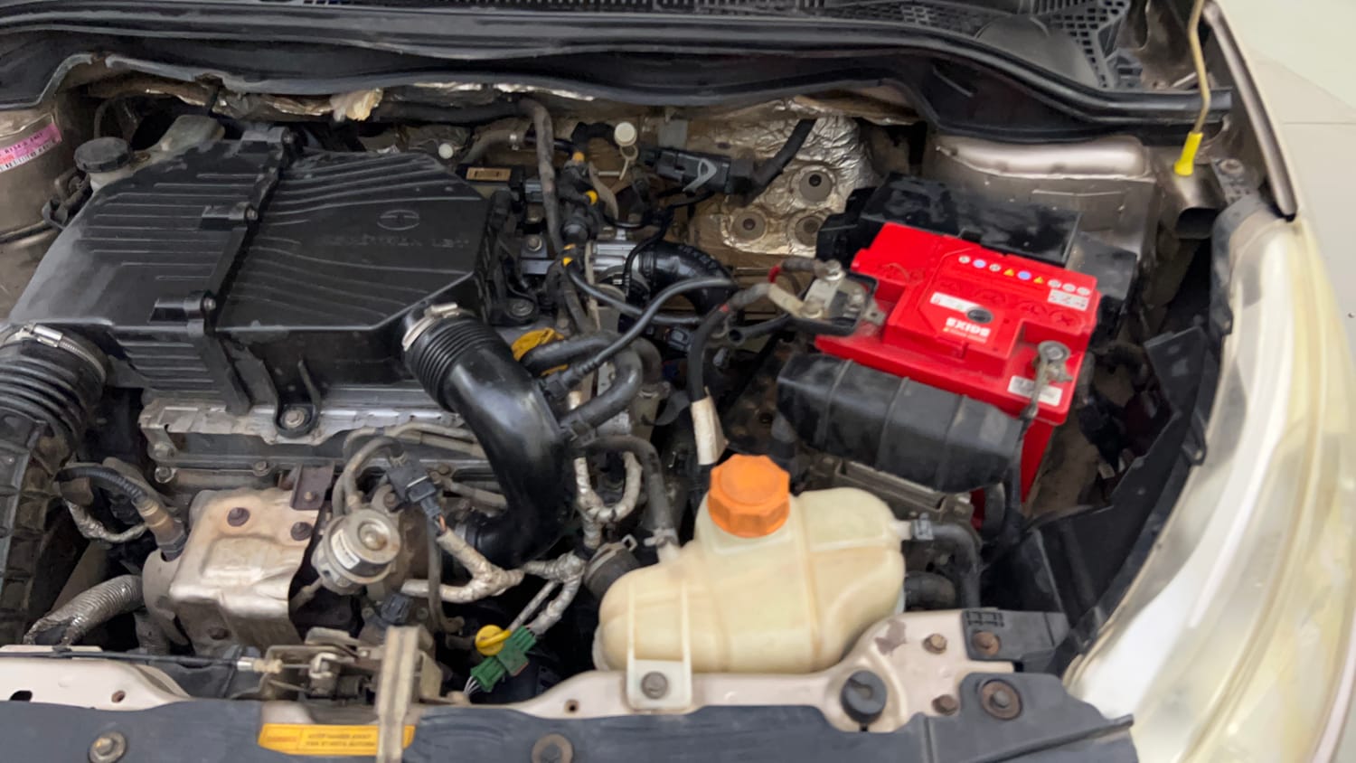 Used 2015 Tata Zest XE Petrol Petrol Manual engine ENGINE LEFT SIDE VIEW