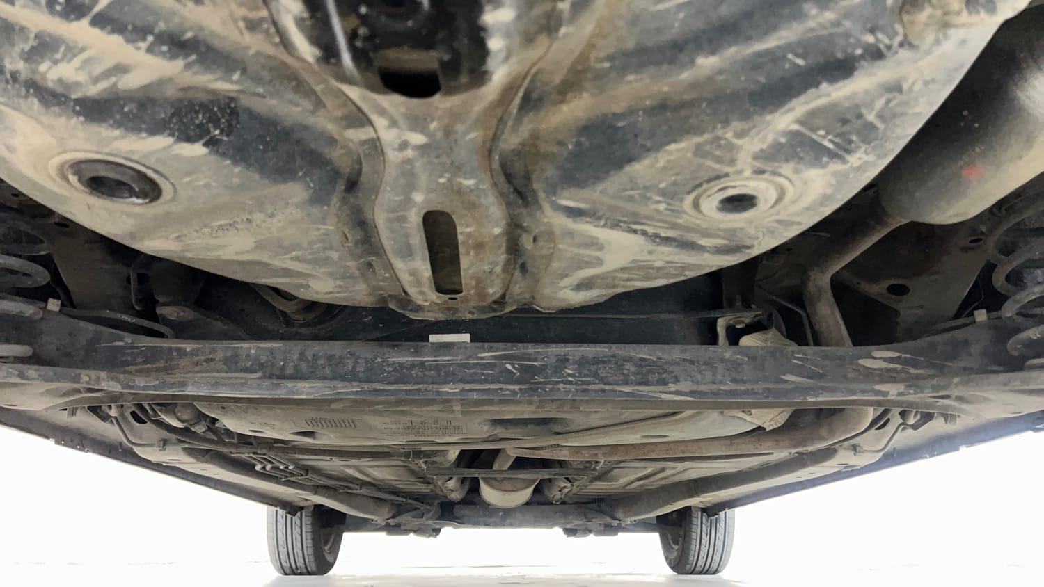 Used 2017 Maruti Suzuki Baleno Delta 1.2 Petrol Manual extra REAR UNDERBODY VIEW (TAKEN FROM REAR)