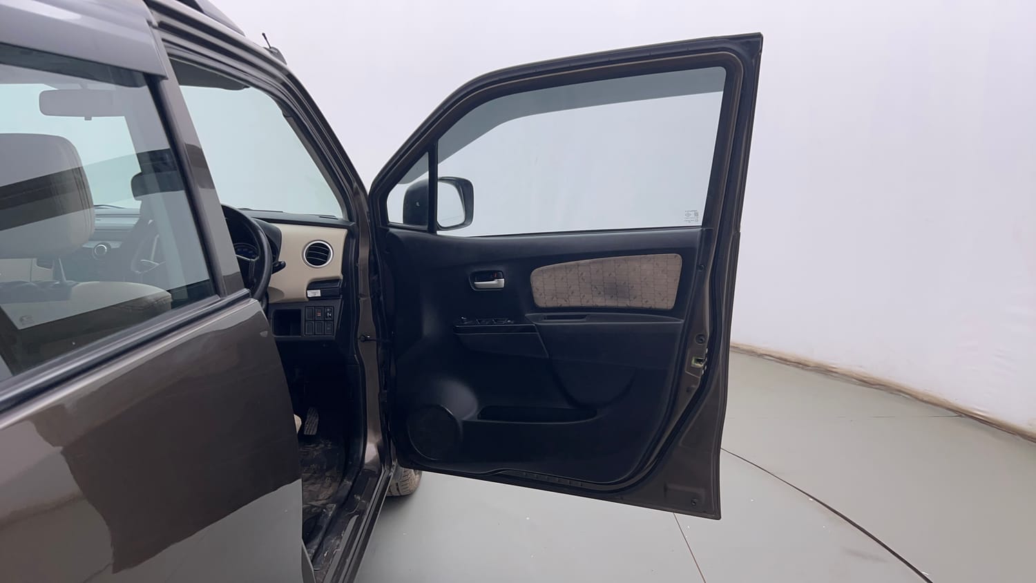 Used 2017 Maruti Suzuki Wagon R VXI Petrol Manual interior RIGHT FRONT DOOR OPEN VIEW