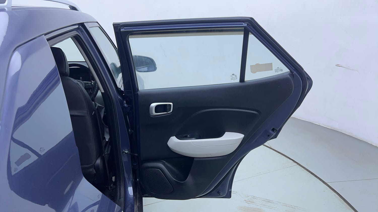 Used 2023 Hyundai Venue S (O) 1.0 Turbo DCT Petrol Automatic interior RIGHT REAR DOOR OPEN VIEW