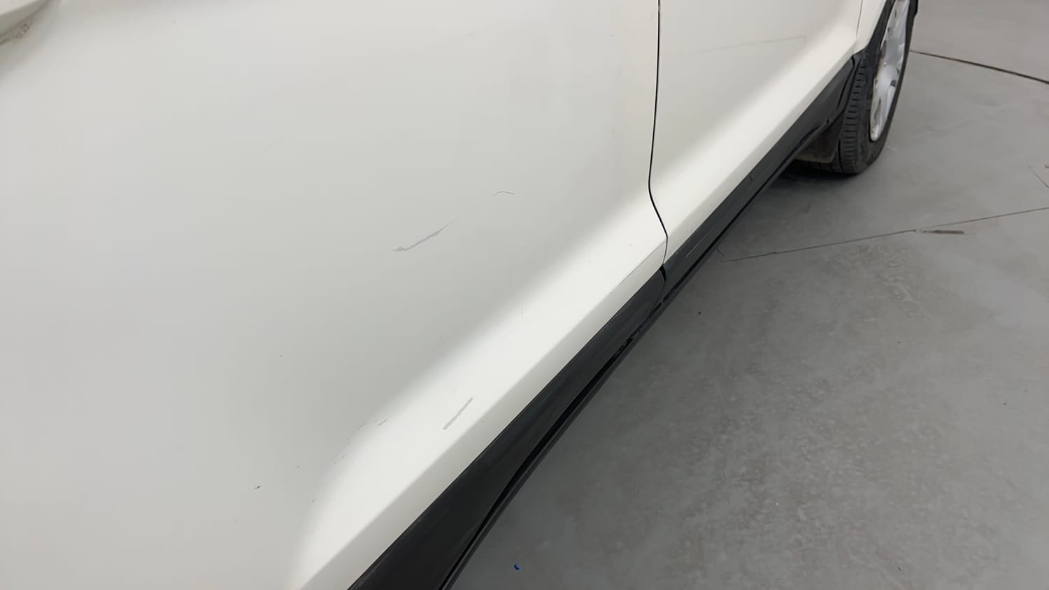 Used 2015 Ford EcoSport Trend 1.5 TDCi Diesel Manual dents MINOR SCRATCH