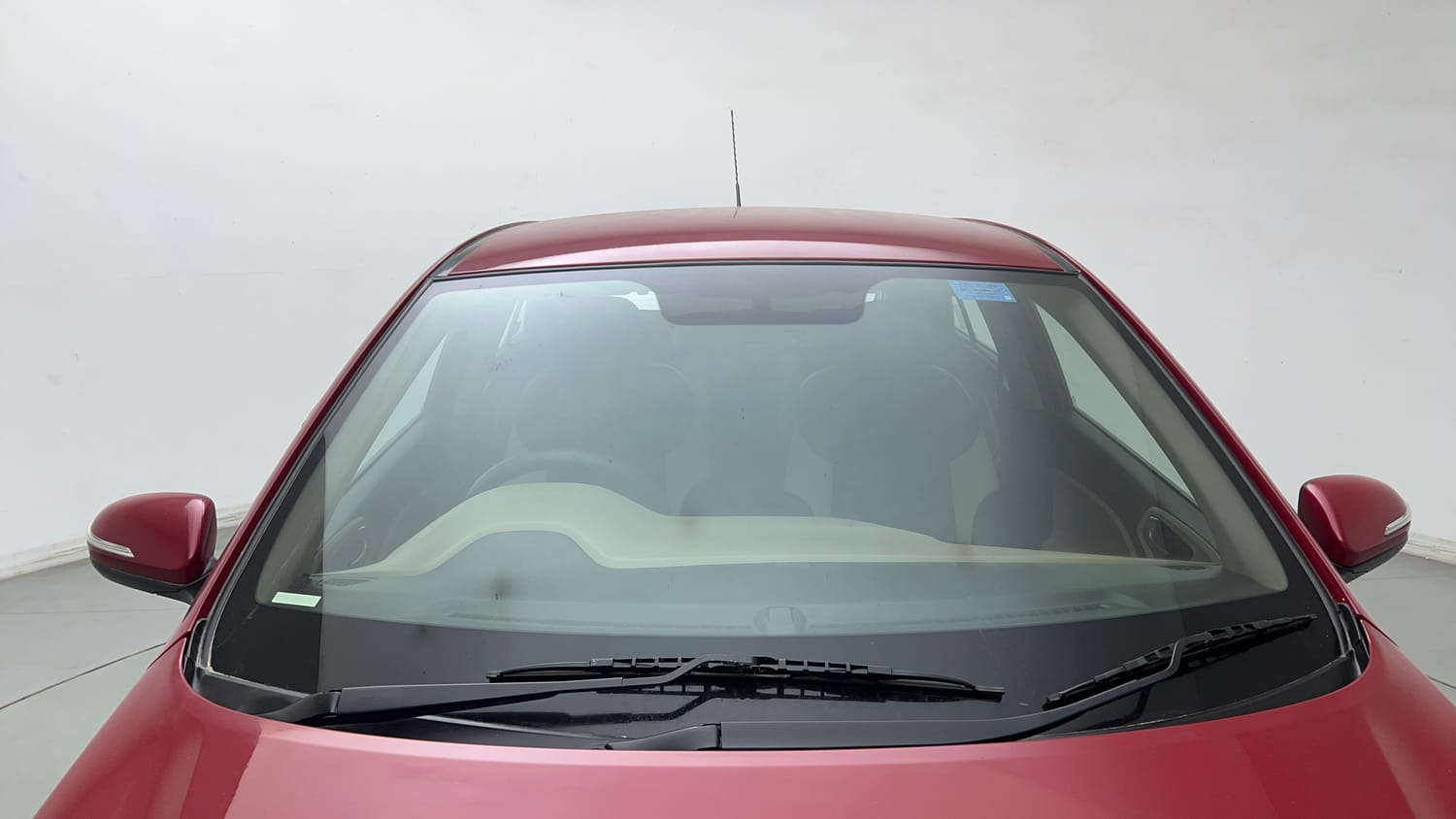 Used 2015 Hyundai Elite i20 Sportz 1.2 Petrol Manual exterior FRONT WINDSHIELD VIEW