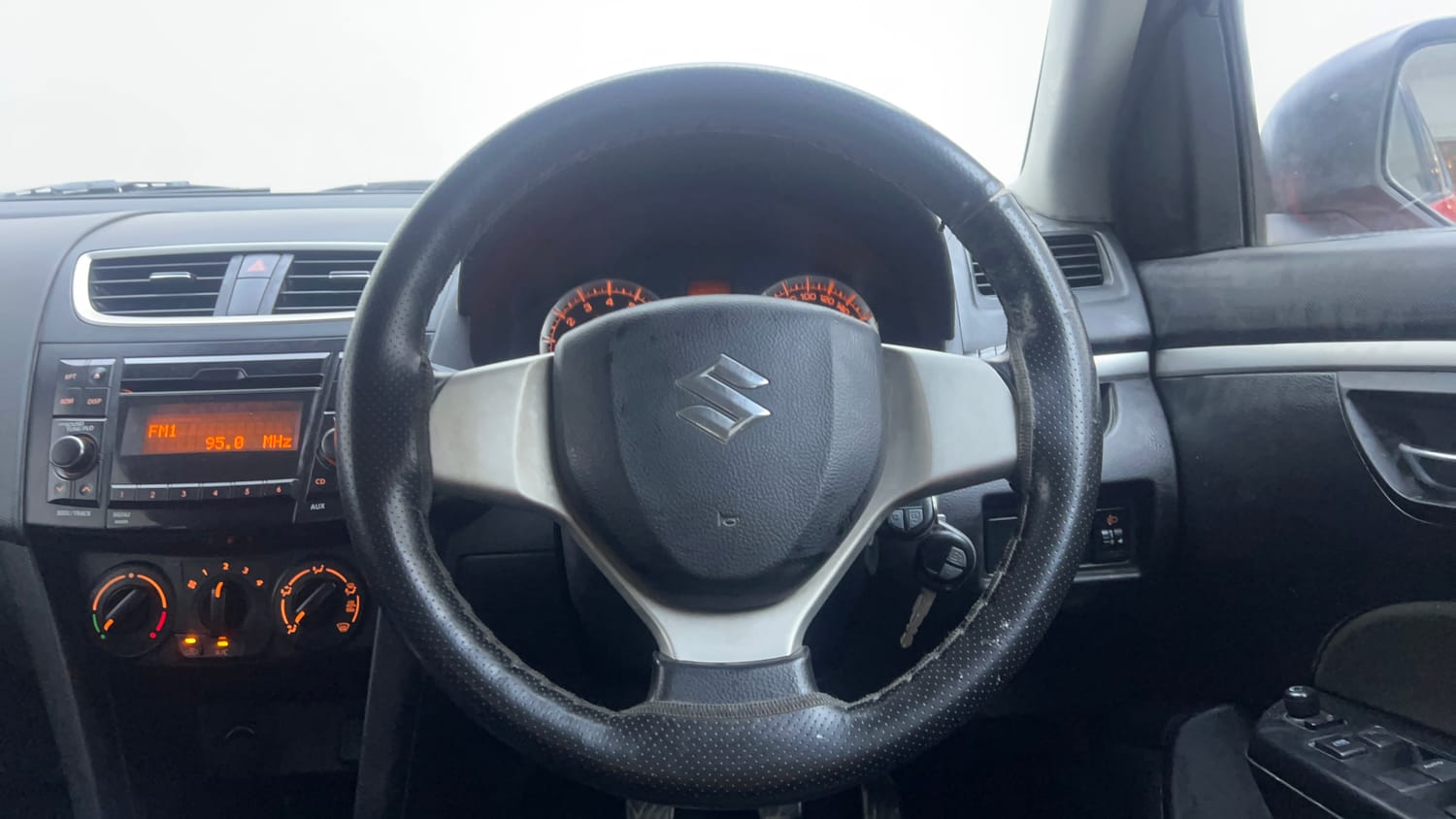 Used 2015 Maruti Suzuki Swift VXi Petrol Manual interior STEERING VIEW
