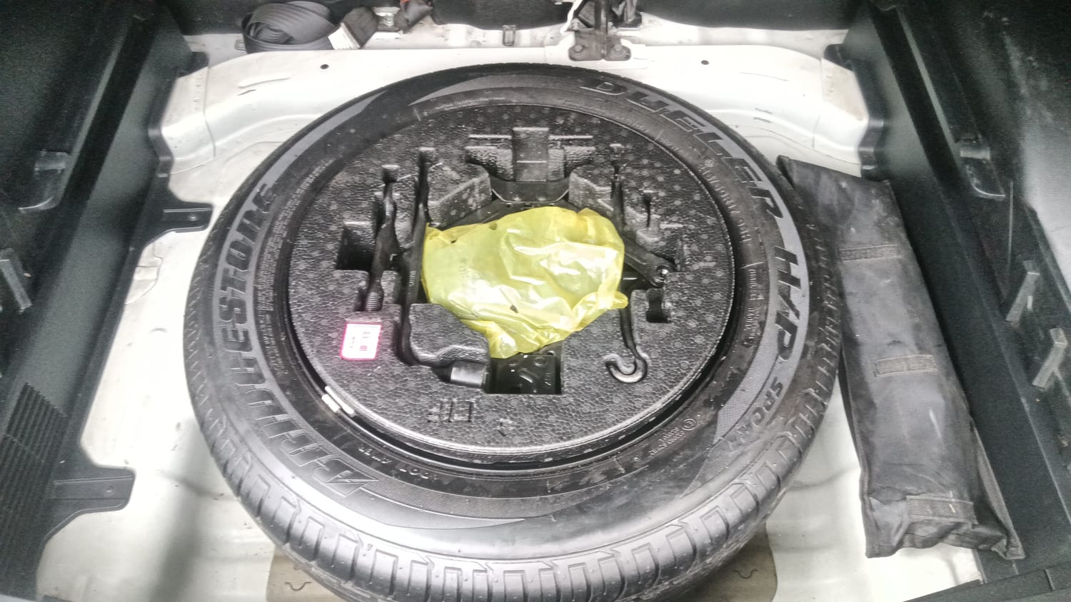 Used 2019 Hyundai Creta SX 1.6 AT CRDi Diesel Automatic tyres SPARE TYRE VIEW