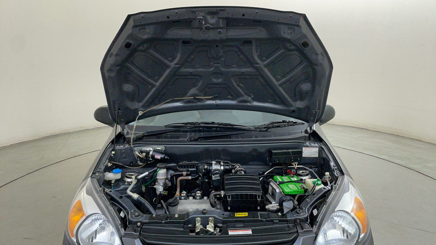 Used 2017 Maruti Suzuki Alto 800 LXi Petrol Manual engine ENGINE & BONNET OPEN FRONT VIEW