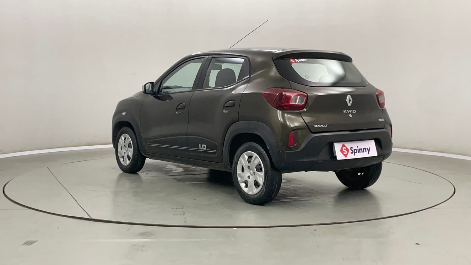 Used 2021 Renault Kwid RXT 1.0 AMT (O) Petrol Automatic exterior LEFT REAR CORNER VIEW