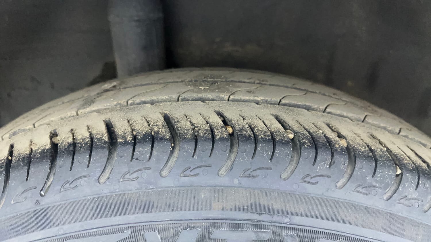 Used 2023 Honda Amaze VX MT 1.2 Petrol Petrol Manual tyres RIGHT REAR TYRE TREAD VIEW