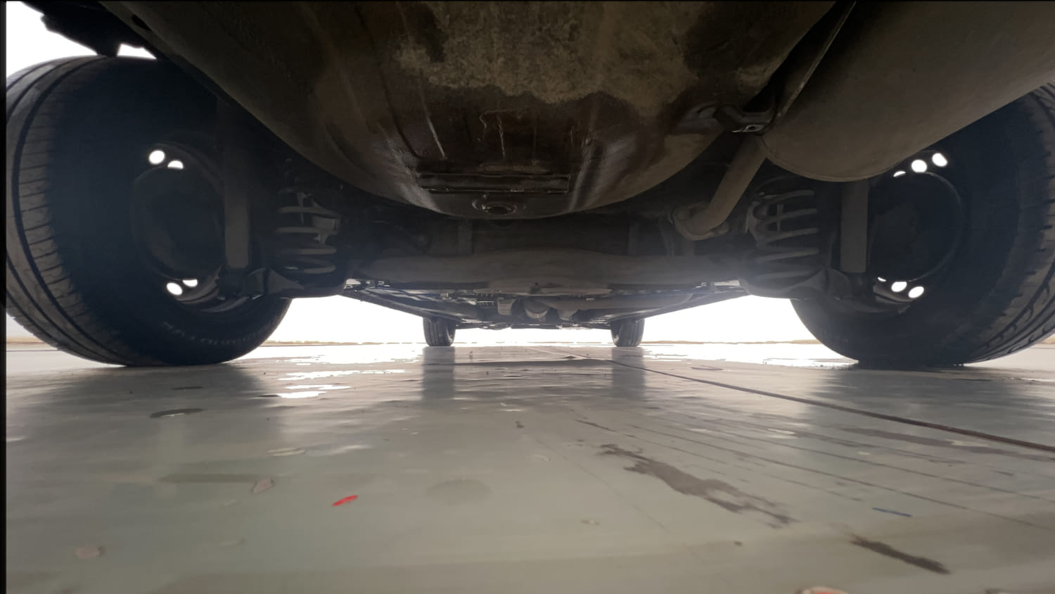 Used 2015 Honda Amaze 1.2 E i-VTEC Petrol Manual extra REAR UNDERBODY VIEW (TAKEN FROM REAR)