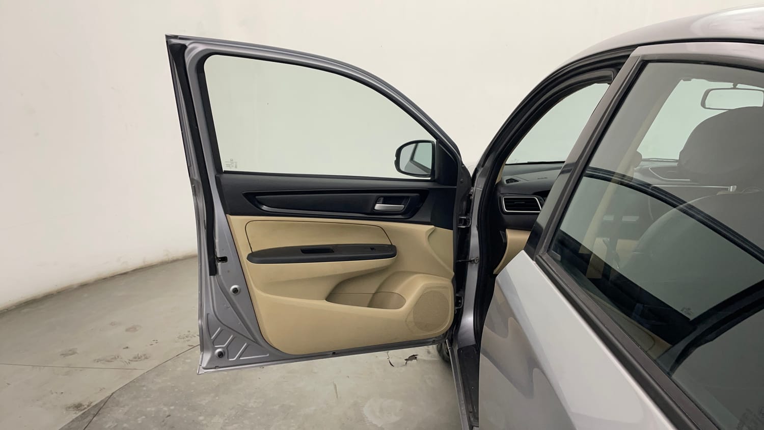 Used 2018 Honda Amaze 1.2 VX MT Petrol Petrol Manual interior LEFT FRONT DOOR OPEN VIEW